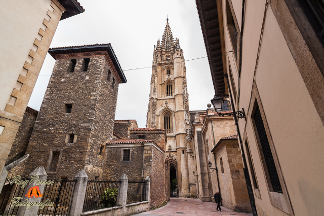 Église de San Tirso - Oviedo | Secret World Trip Planner