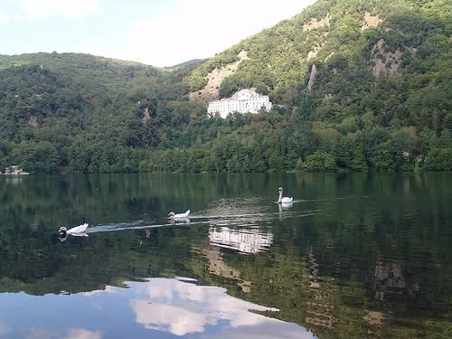 monticchio-lakes-secret-world
