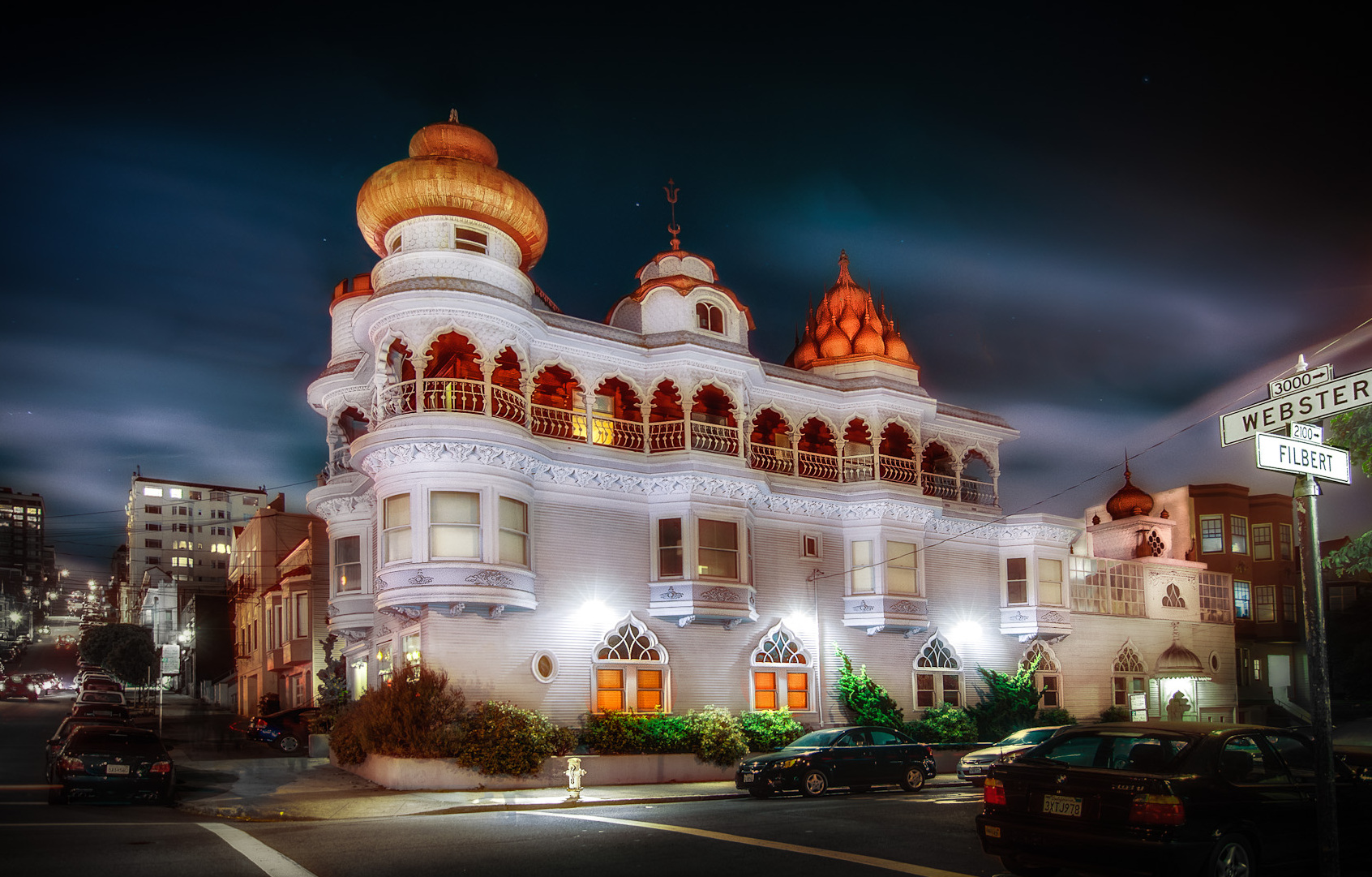 California: Vedanta Candhi - San Francisco | Secret World Trip Planner