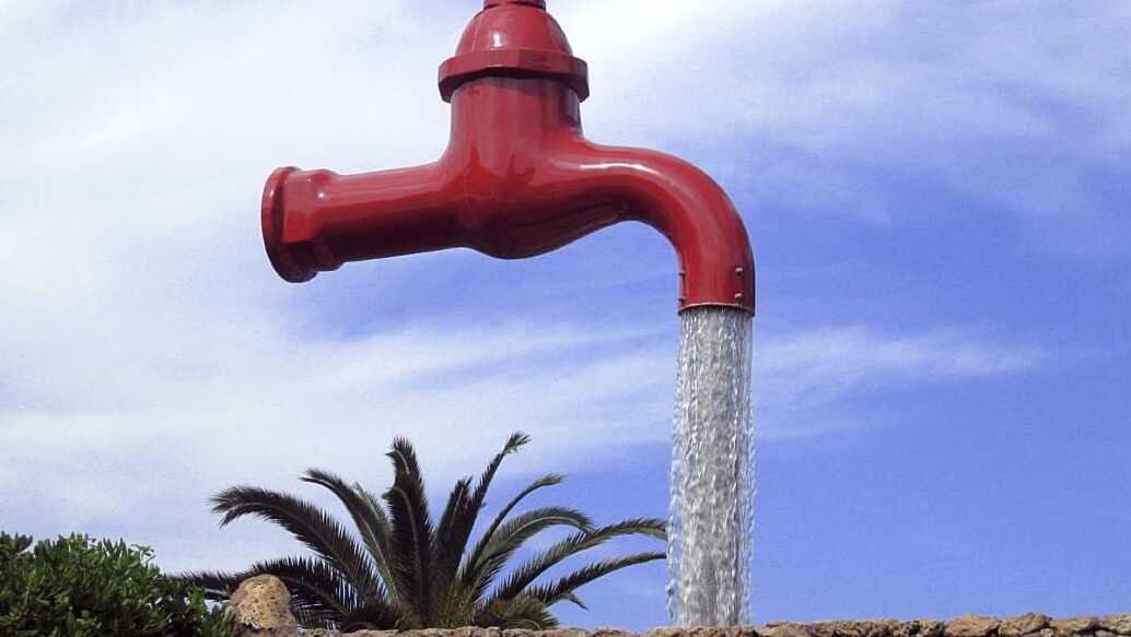 Il rubinetto galleggiante sull'isola spagnola di Minorca - Minorca | Secret World Trip Planner