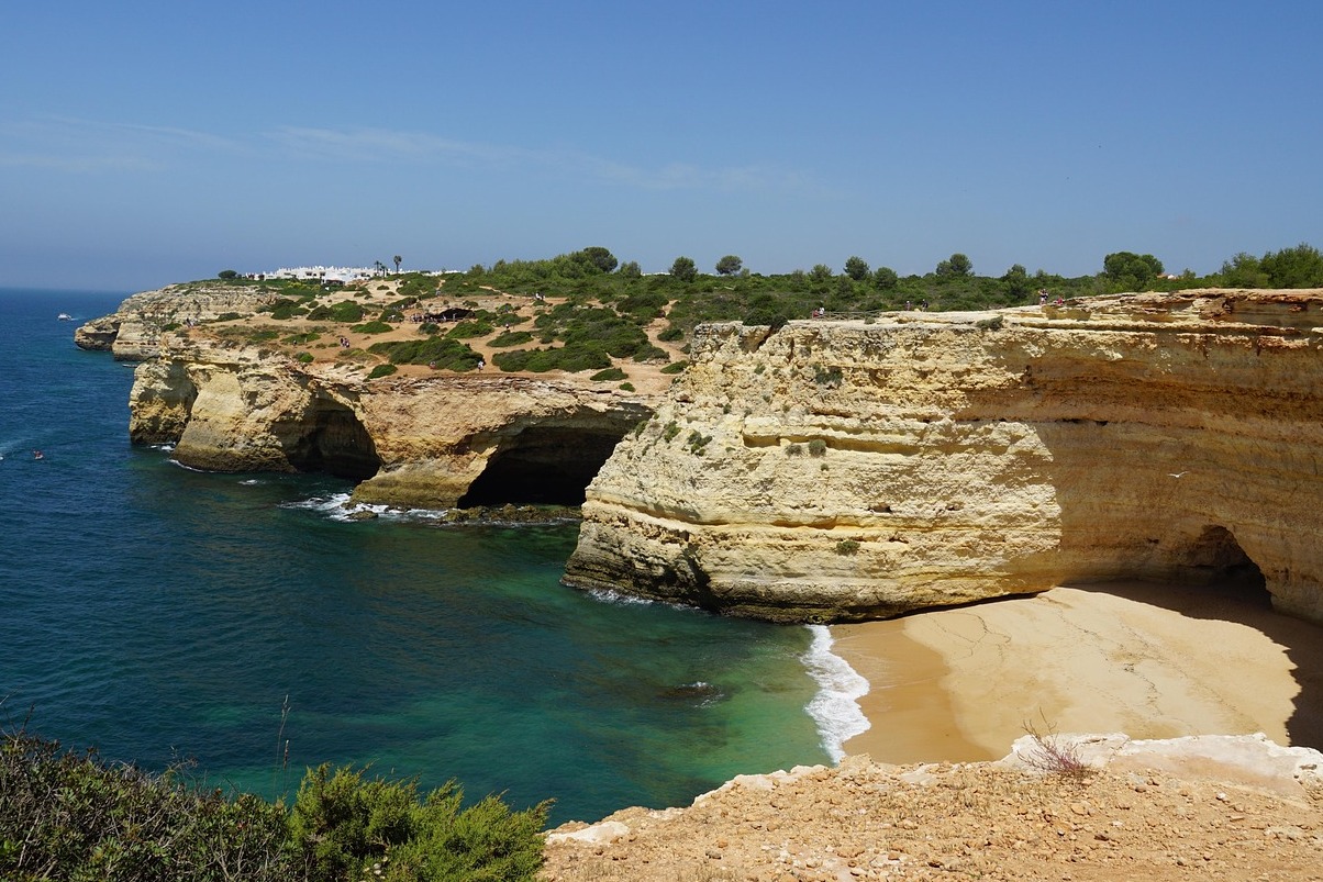 Caverna do mar de Benagil no Algarve: uma verdadeira maravilha natural - Carvoeiro | Secret World Trip Planner