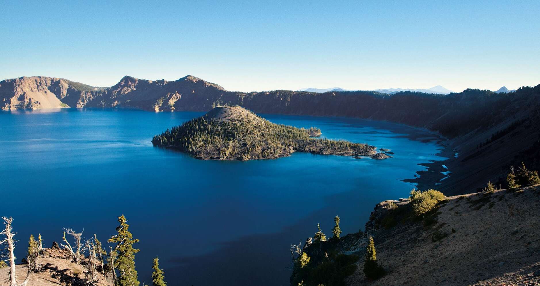 Crater Lake - Lago Crater | Secret World Trip Planner
