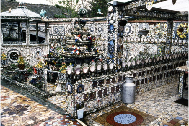 La casa de las vajillas rotas - Louviers | Secret World Trip Planner