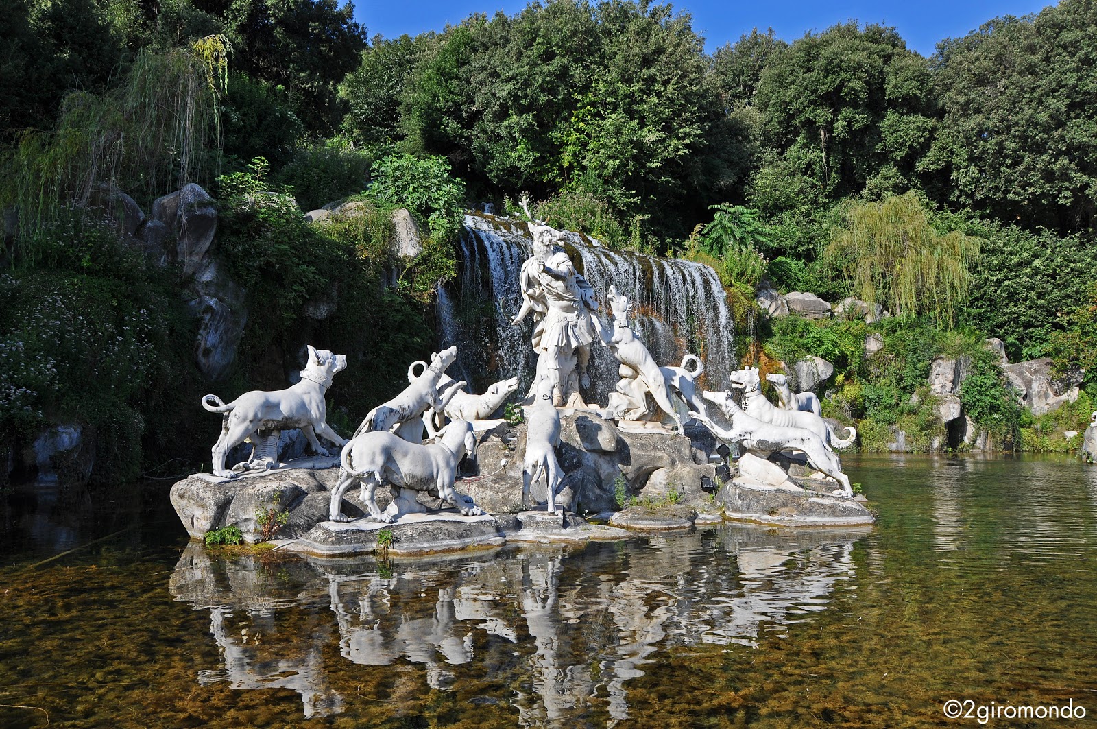 Dianos ir Actaeono fontanas ir krioklys