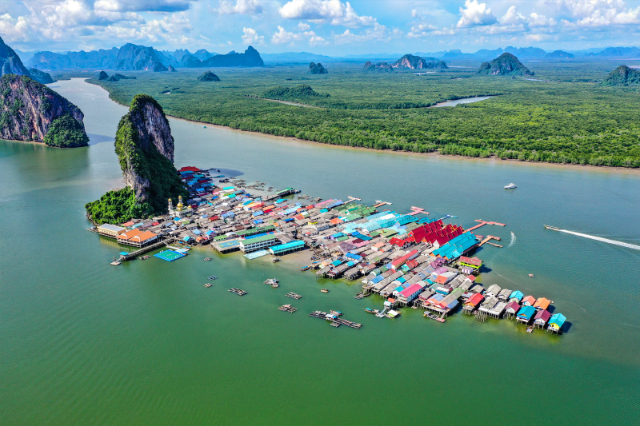 دهکده ماهیگیری کوچک Koh Panyee - Ko Panyi | Secret World Trip Planner