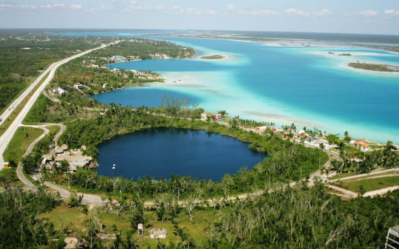 بحيرة باكالار ، المكسيك - Laguna di Bacalar | Secret World Trip Planner