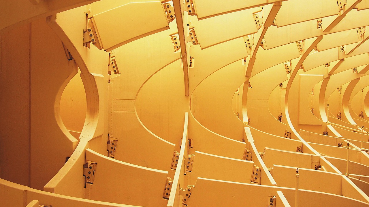 Metropol Parasol၊ကမ္ဘာ့အကြီးဆုံးသစ်သားဖွဲ့စည်းပုံ - Sevilla | Secret World Trip Planner