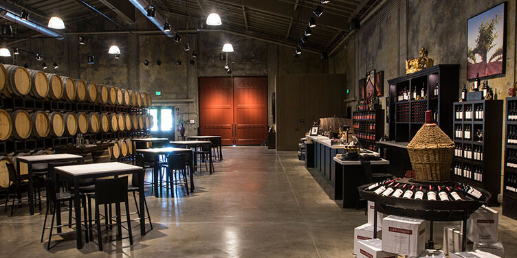 Louis M. Martini Winery i Napa Valley - Saint Helena | Secret World Trip Planner