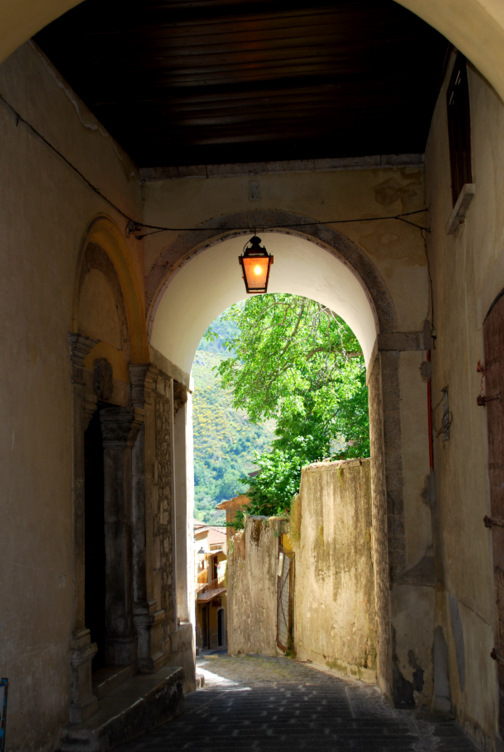 Kirche Sant'Andrea - Teggiano - Teggiano | Secret World Trip Planner