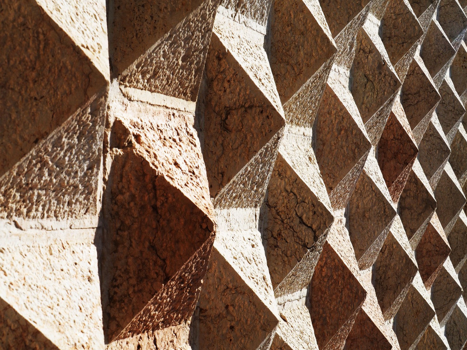 Palacio de los Diamantes en Ferrara - Ferrara | Secret World Trip Planner