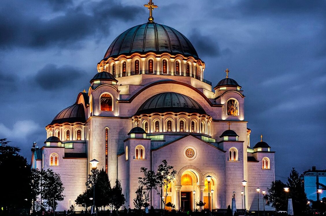 贝尔格莱德-圣萨瓦神庙雄伟的圆顶 - Beograd | Secret World Trip Planner