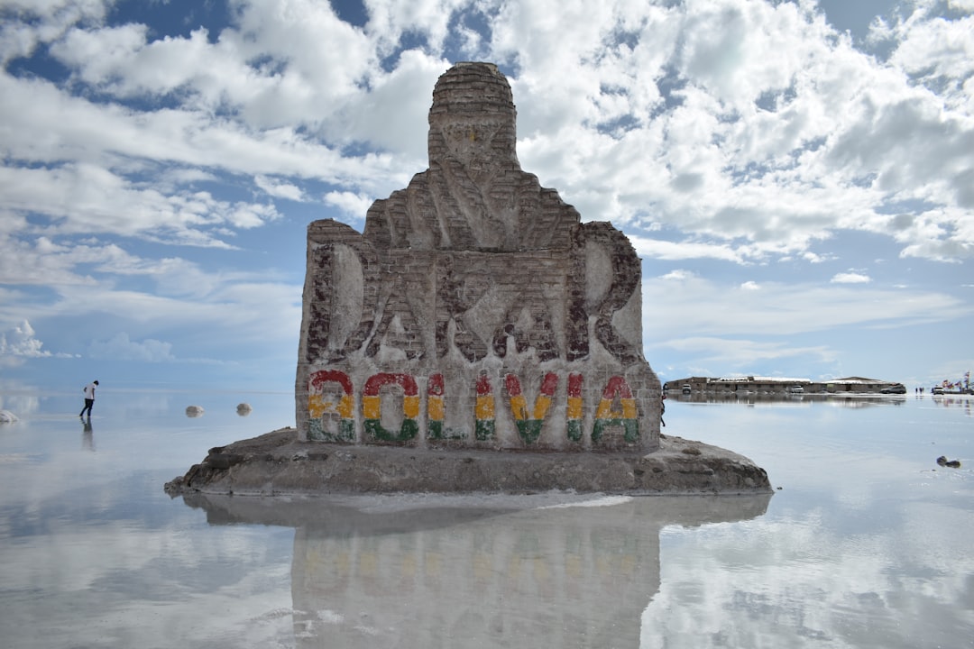 盐沙漠称为乌尤尼盐沼/玻利维亚 - Uyuni Salt Flat | Secret World Trip Planner