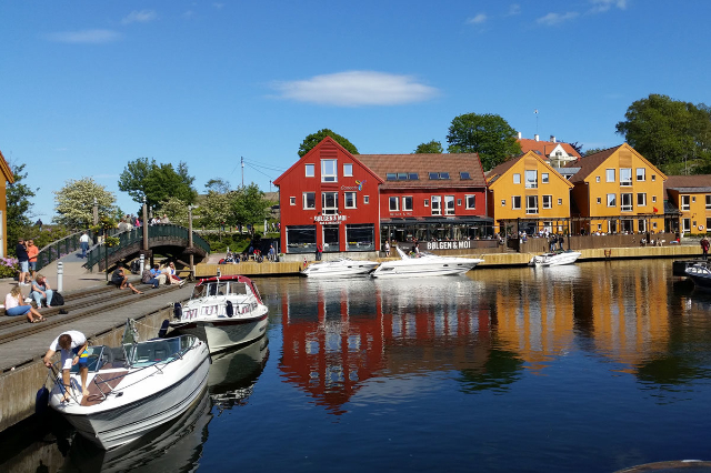 ಕ್ರಿಸ್ಟಿಯನ್ಸಂಡ್ - Kristiansand | Secret World Trip Planner