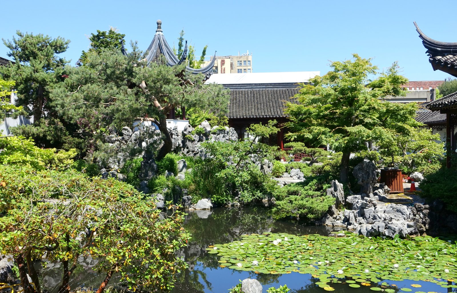 Canada: Dr. Sun Yat-Sen Classical Chinese Garden - Vancouver | Secret World Trip Planner
