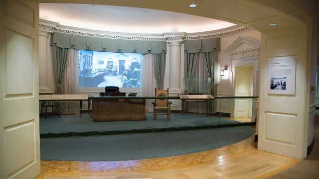 约翰*肯尼迪总统图书馆和博物馆 - Boston | Secret World Trip Planner