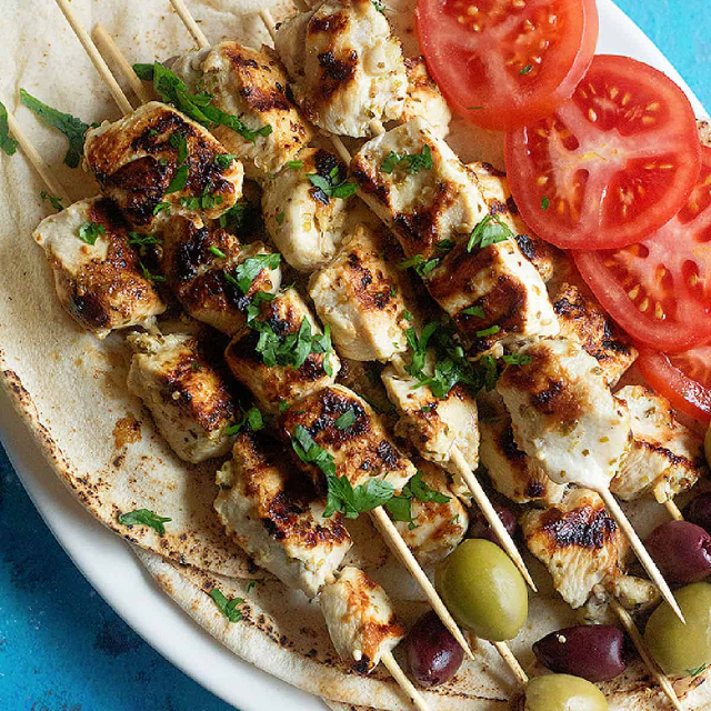 Souvlaki - Maratona | Secret World Trip Planner