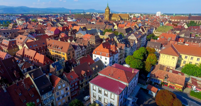 科尔马 - 阿尔萨斯中心的童话宝地