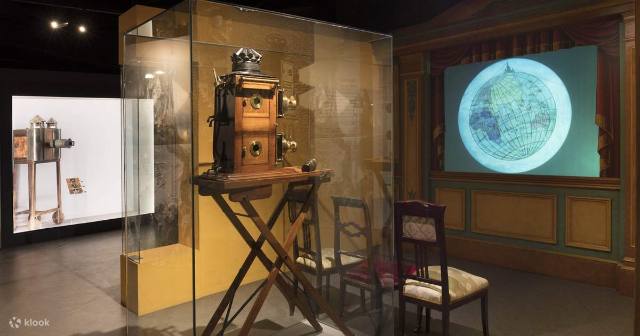 Museo del Cinema - Un viaggio attraverso la magia delle immagini in movimento - Girona | Secret World Trip Planner