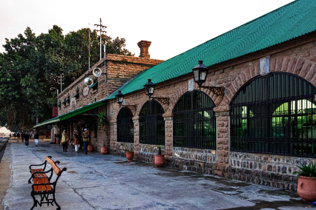 Gare ferroviaire et musée de Golra - Islamabad | Secret World Trip Planner