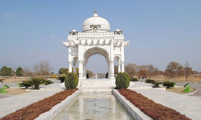 Парк Фатимы Джинны - Islamabad | Secret World Trip Planner