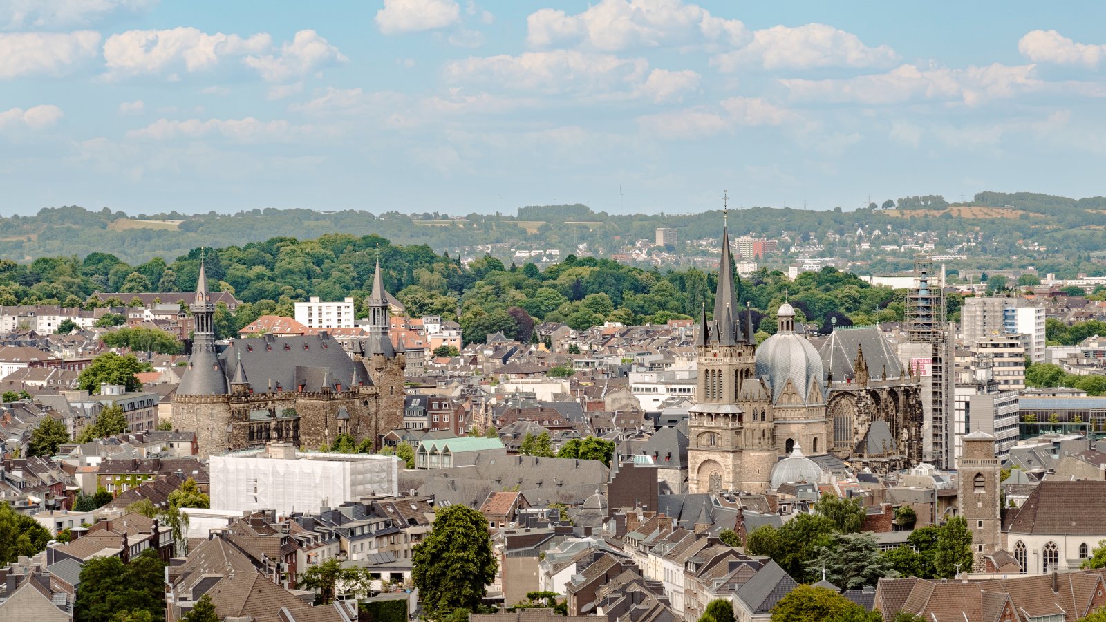 De oude keizerlijke stad Aken - Aquisgrana | Secret World Trip Planner