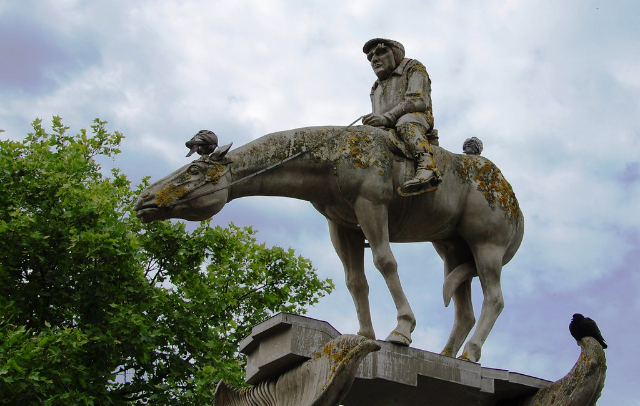 ນໍ້າພຸ Der Bodenseereiter - Überlingen | Secret World Trip Planner