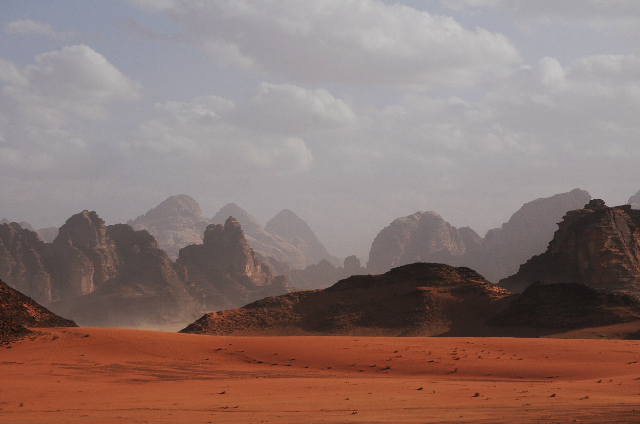 La búsqueda del desierto de John Wick: El impresionante Wadi Rum en Jordania" - Wadi Rum Reserve | Secret World Trip Planner