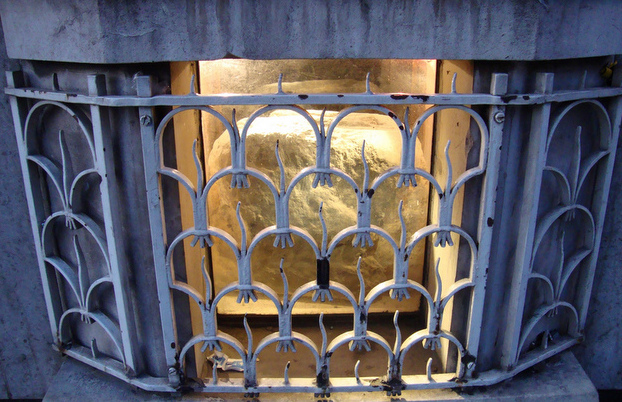 London Batu - Londra | Secret World Trip Planner