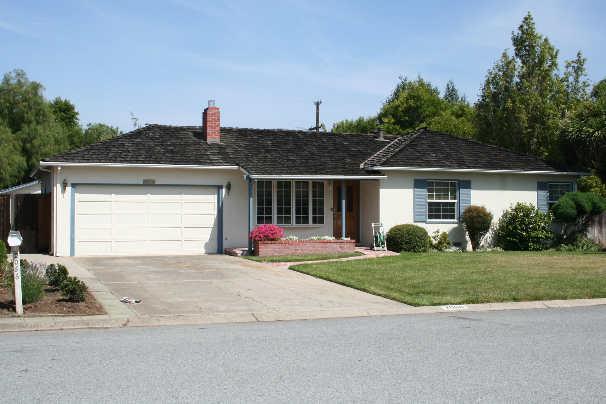 Steve Jobs: The Garage That Built Apple: a pilgrimage with realistic expectations