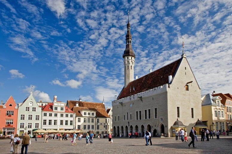 Hôtel de ville de Tallinn - Tallinn | Secret World Trip Planner