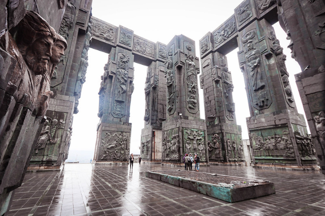 જ્યોર્જિયા ક્રોનિકલ - T'bilisi | Secret World Trip Planner