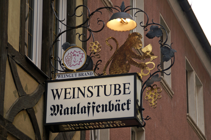 Marsupio Black Monkey - Würzburg | Secret World Trip Planner