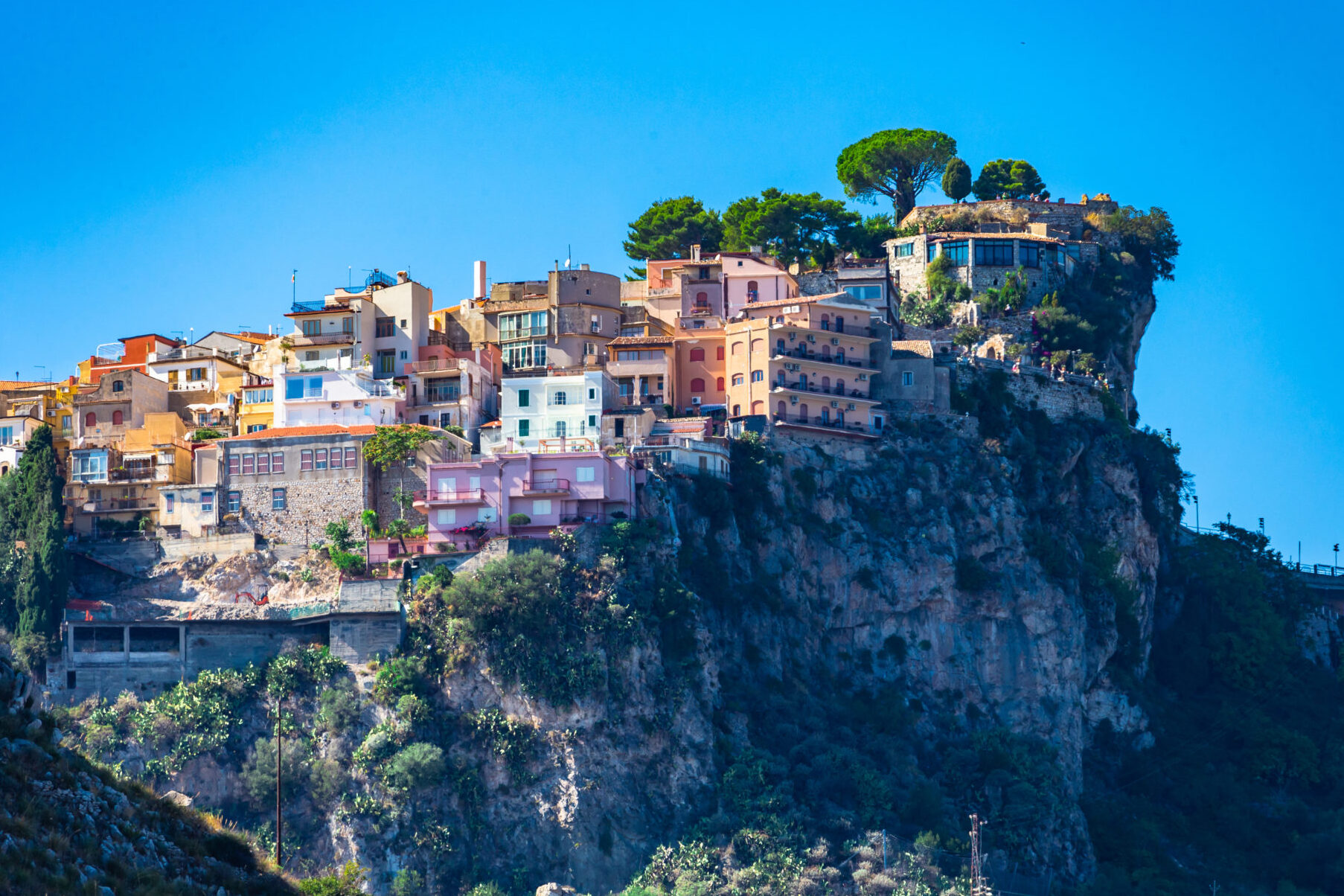 Castelmola un viaje a través de las maravillas de Sicilia - Castelmola | Secret World Trip Planner