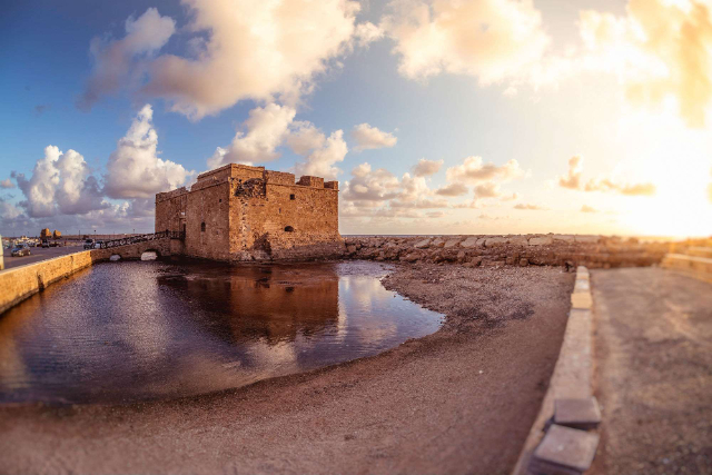 טירת פאפוס - Paphos | Secret World Trip Planner