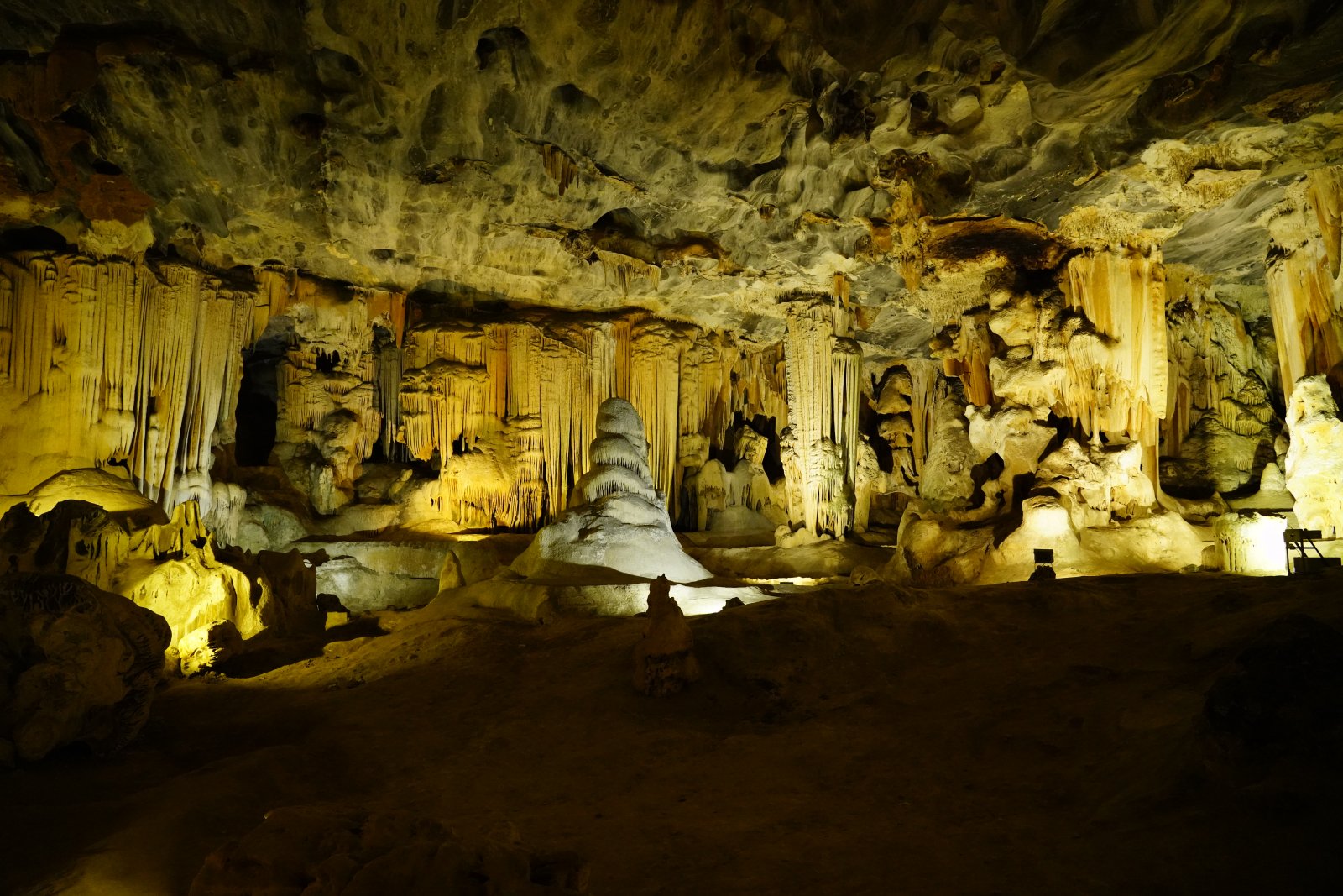 Cango Caves,das grösste Höhlensystem in Afrika - Oudtshoorn | Secret World Trip Planner