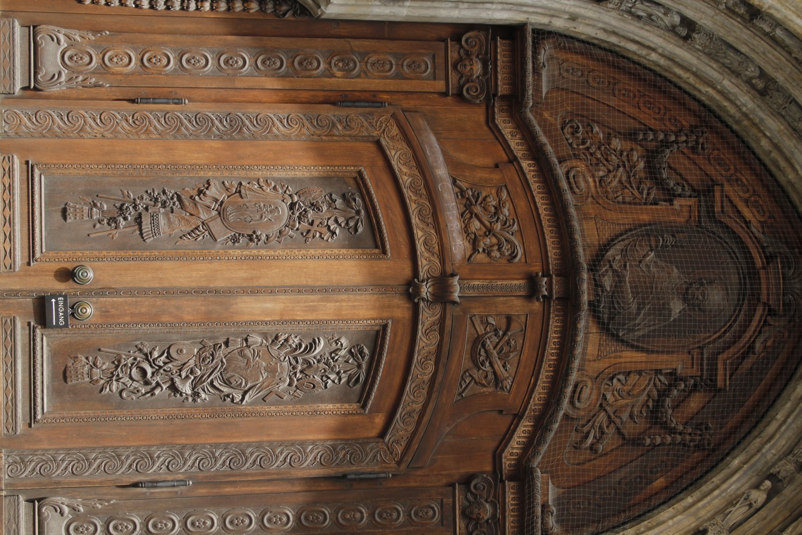 The Devil ' s കാല്പാട് in Munich - München | Secret World Trip Planner