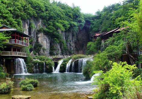 Tianhe ကန္သာယာလှပဧရိယာ:ရေတံခွန်များ၊ကြည်စမ်း၊နက်ရှိုင်းသော။... - Guiyang | Secret World Trip Planner