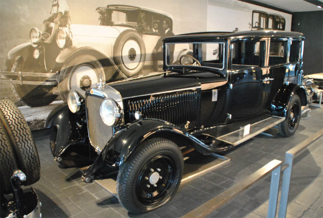 Muzeum historických vozů Maybach Neumarkt - Neumarkt in der Oberpfalz | Secret World Trip Planner