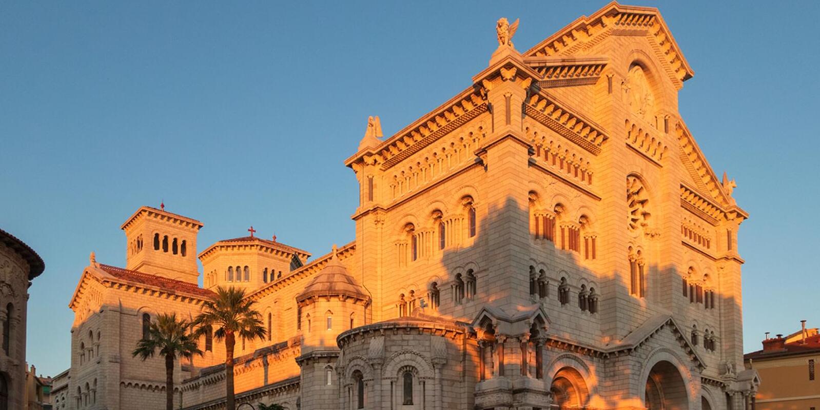 MOnaco: Immaculate Conceptioni katedraal - Monaco | Secret World Trip Planner