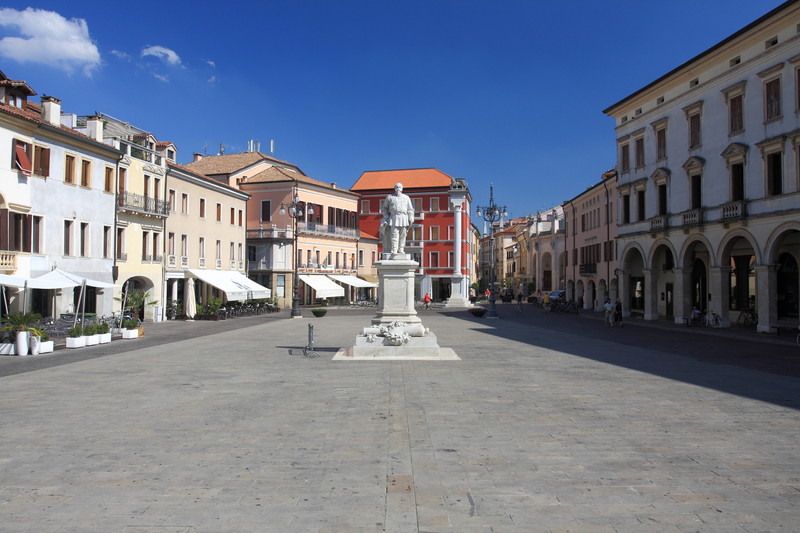 Plaza Vittorio Emanuele II