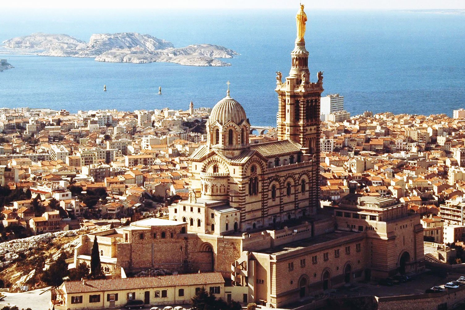 Notre-Dame-de-la Garde - Marsiglia | Secret World Trip Planner