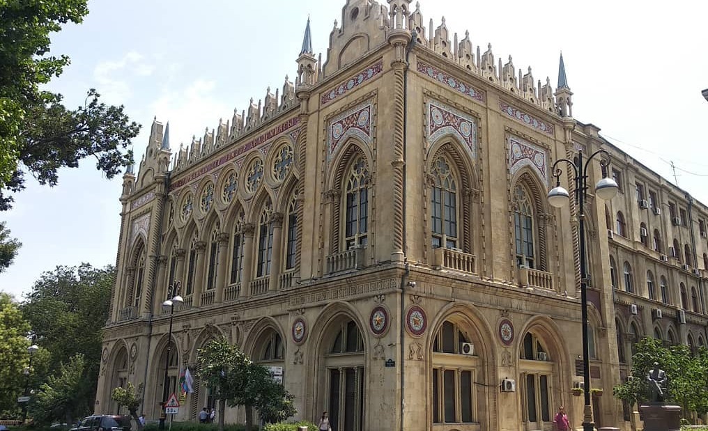 巴基/伊斯玛利亚宫 - Bakı | Secret World Trip Planner