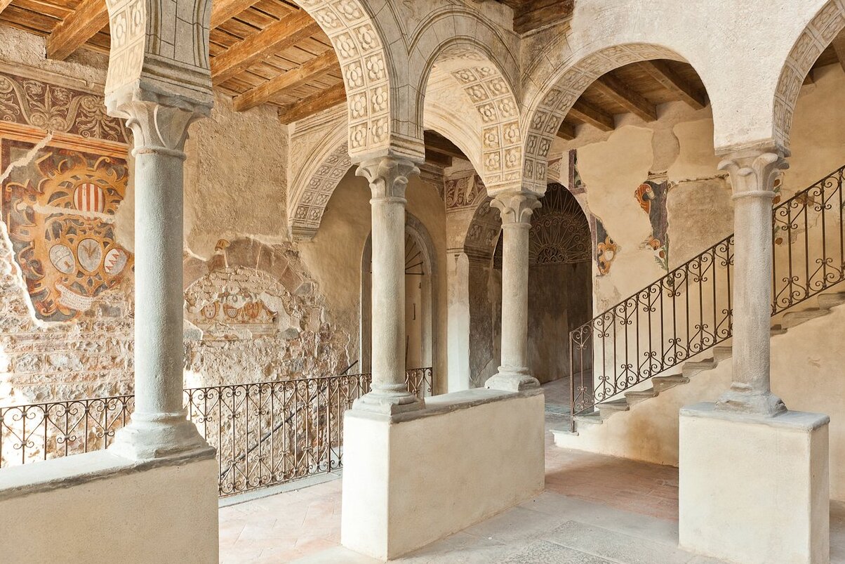 パラッツォ-デル-ポデスタ-ベルガモ - Bergamo | Secret World Trip Planner