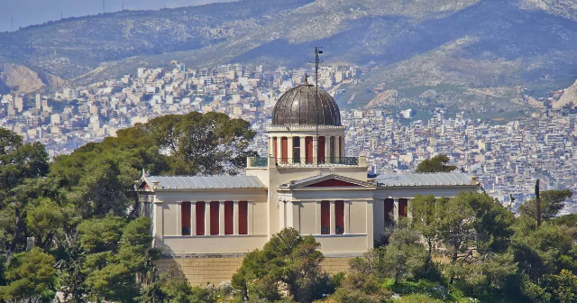 Det nationale observatorium i Athen - Thissio Visitor Center | Secret World Trip Planner