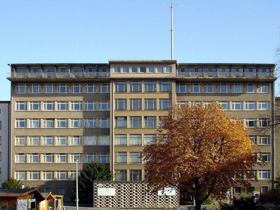 Berlín / Muzeum Stasi - Berlin | Secret World Trip Planner