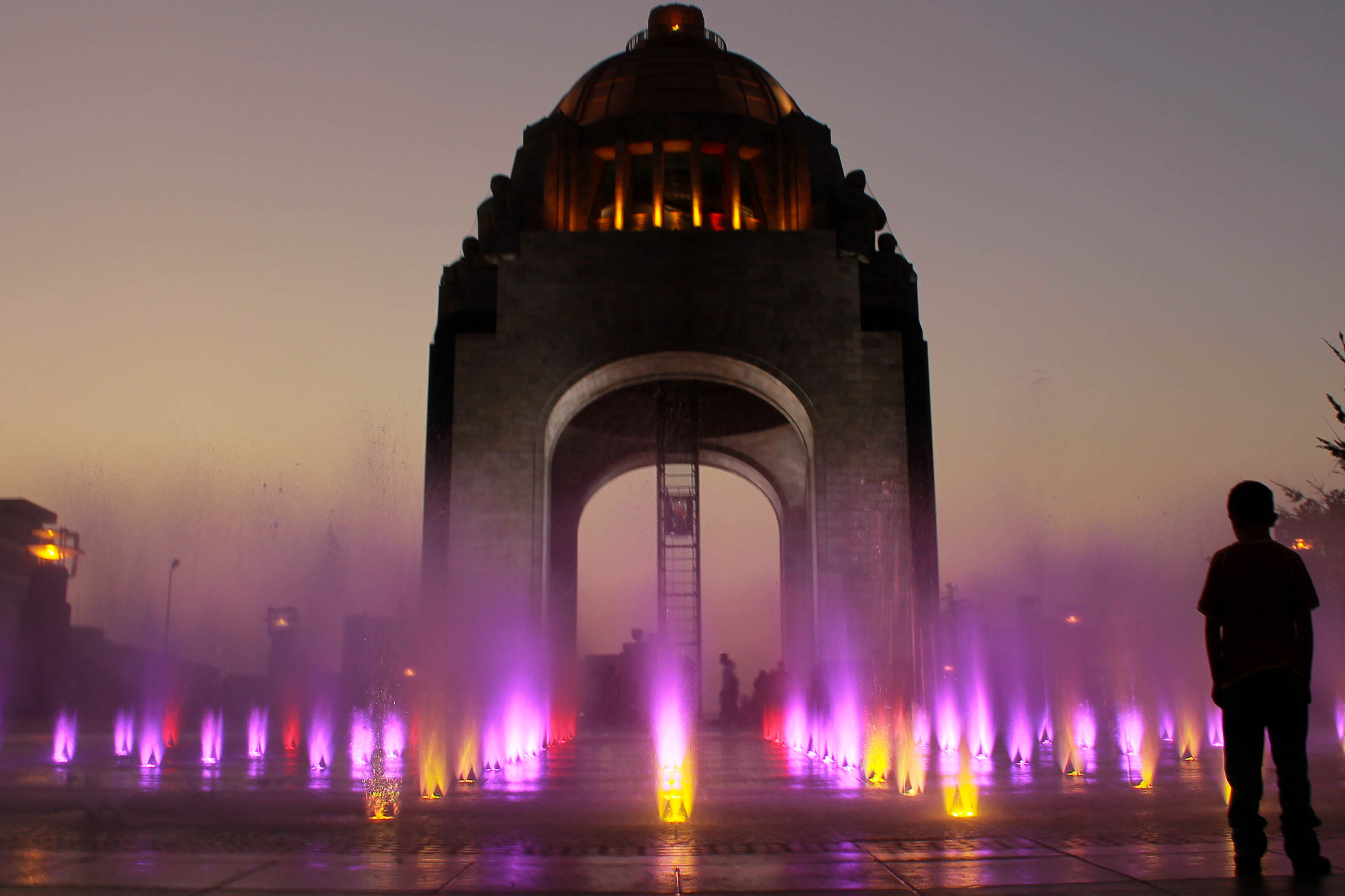 墨西哥城革命纪念碑 - Ciudad de México | Secret World Trip Planner