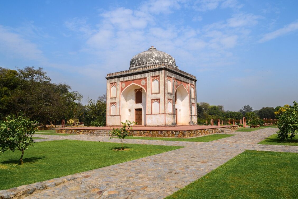 델리:선더 버즈 무덤 - New Delhi | Secret World Trip Planner