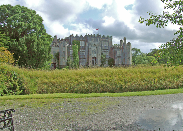Iirimaa: Birr Castle Demesne - Birr | Secret World Trip Planner
