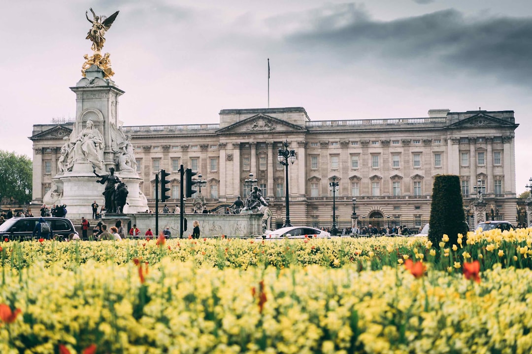 Découvrez Buckingham Palace : Art et Architecture - Londra SW1A 1AA | Secret World Trip Planner