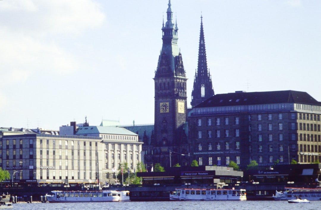 AI Trip Planner Hamburg 2026: The Future of Travel - Hamburg | Secret World Trip Planner